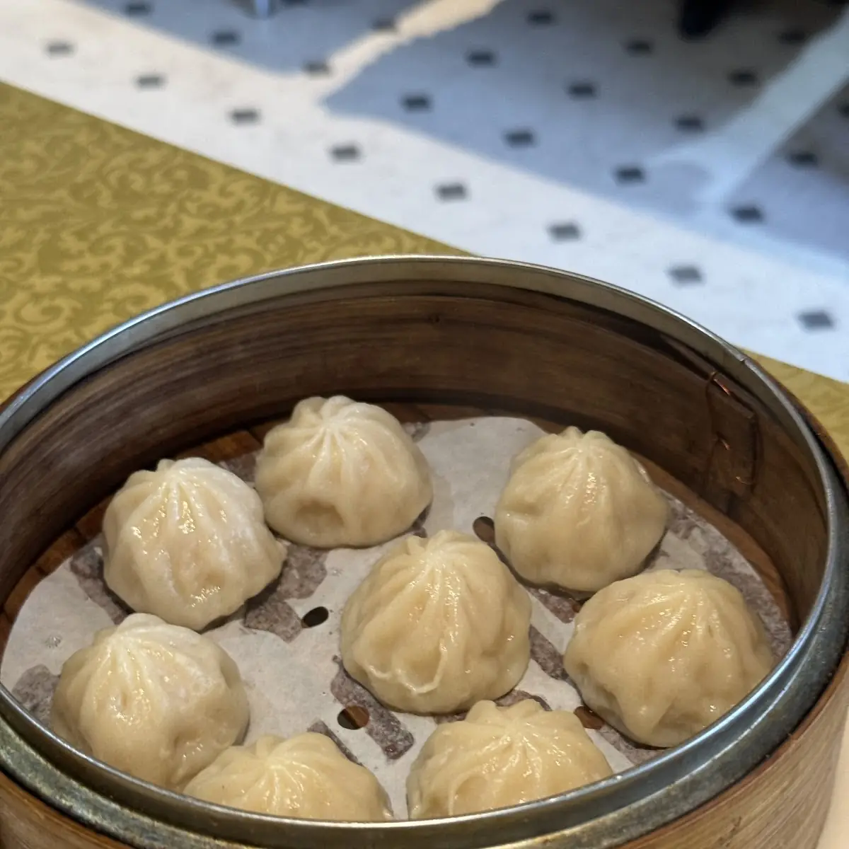小龙包 pork dumpling 8